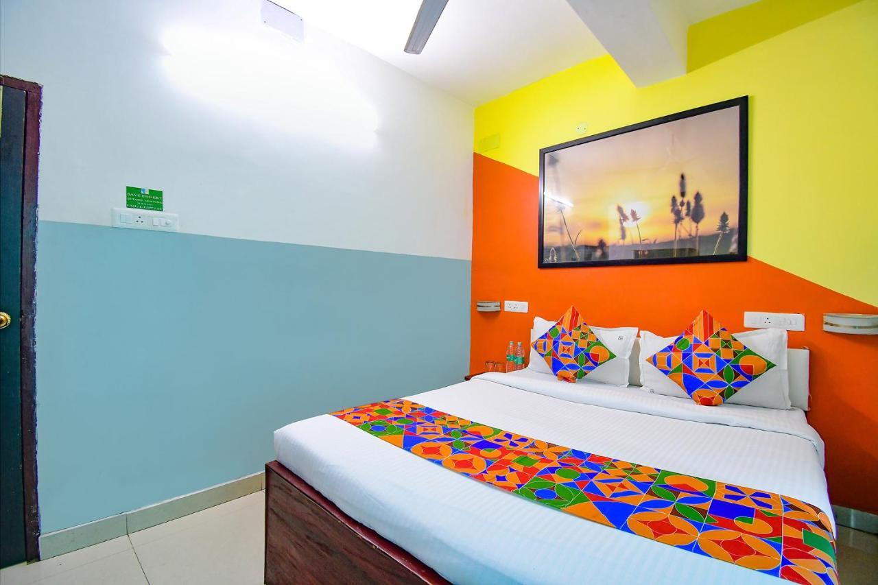 Fabhotel Luxury Stay Liluah Exterior photo